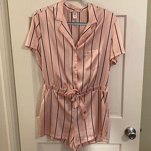 VS Lounge/Sleeping Romper